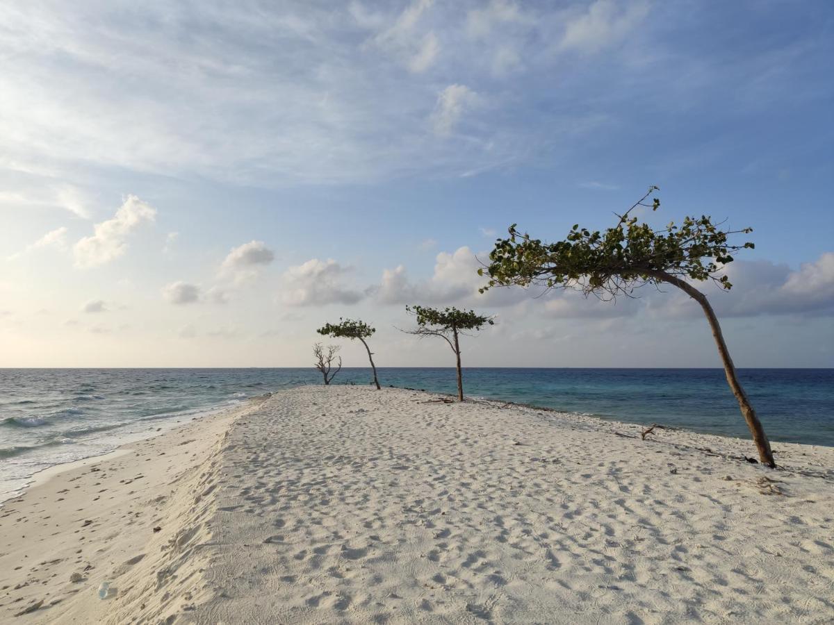 Ukulhas Villa Beach Hotel Екстер'єр фото