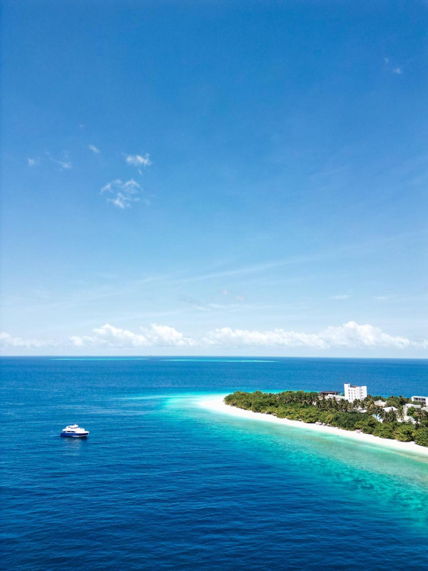 Ukulhas Villa Beach Hotel Екстер'єр фото